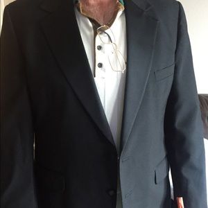 Kilburne and Finch Fine Clothing Tuxedo for Men